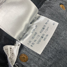 Cargar imagen en el visor de la galería, Pantalón Levi&#39;s 501 Negro - L 38 34