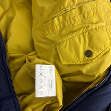 Cargar imagen en el visor de la galería, Chaqueta Plumífera Reebok Vintage - L