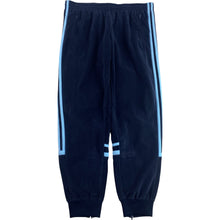 Cargar imagen en el visor de la galería, Pantalón Adidas Challenger 00&#39;s Azul - M