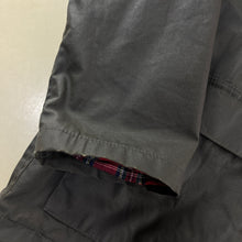 Cargar imagen en el visor de la galería, Chaqueta Encerada Carhartt Wax Jacket - S
