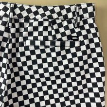 Load image into Gallery viewer, Pantalón Cuadros Vans - 27 Mujer