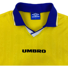 Cargar imagen en el visor de la galería, Camiseta Umbro Entrenamiento - S