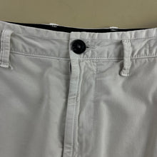 Cargar imagen en el visor de la galería, Pantalón Stone Island Beige - 30 S