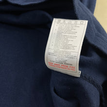 Cargar imagen en el visor de la galería, Camiseta Nike Central Swoosh - L