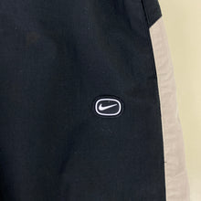 Cargar imagen en el visor de la galería, Pantalón Nike Parachute 00&#39;s - S